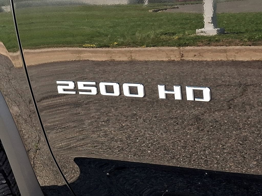 Used 2021 Chevrolet Silverado 2500 Custom w/ Custom Value Package image 29