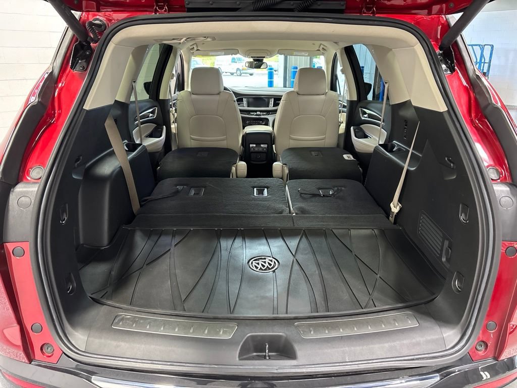 Used 2023 Buick Enclave Essence AWD/4WD image 44