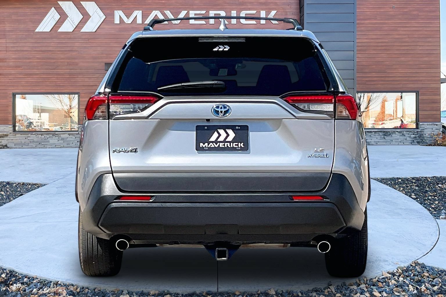 Used 2023 Toyota RAV4 LE AWD/4WD image 6
