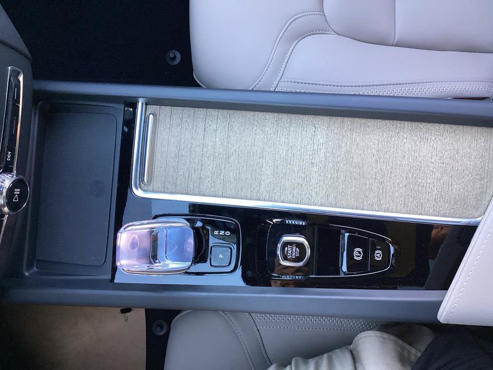 New 2027 Volvo XC60 B5 Plus AWD/4WD image 20