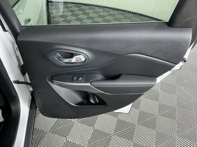 Used 2022 Jeep Cherokee Latitude Lux AWD/4WD image 12