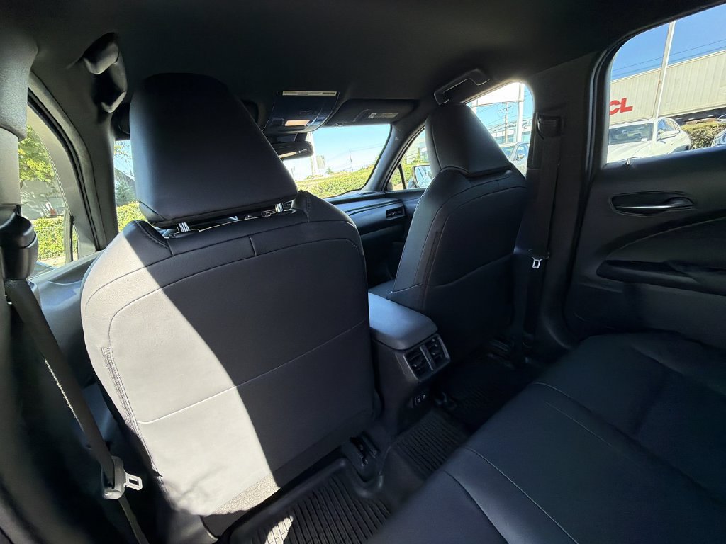 Used 2020 Lexus UX 200 w/ Accessory Package FWD image 20