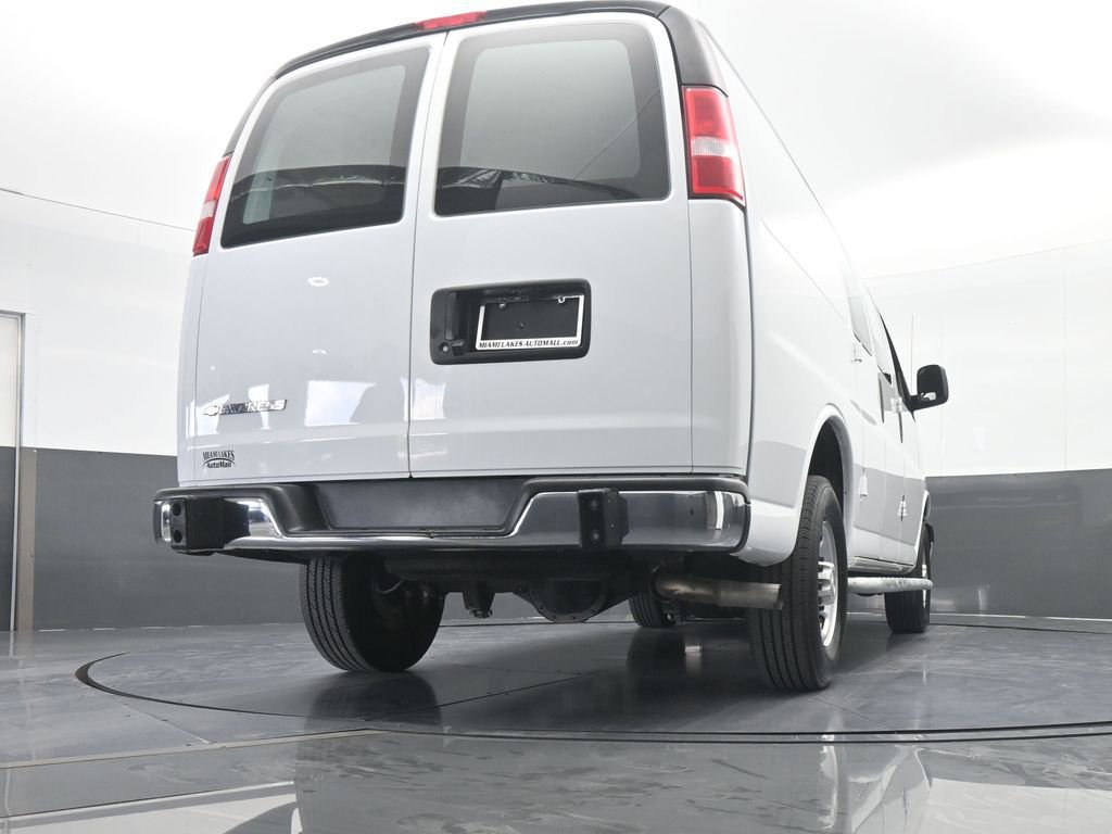 Used 2024 Chevrolet Express 2500 w/ Driver Convenience Package image 53