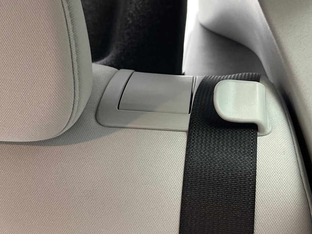 Used 2025 Hyundai Kona SEL image 14