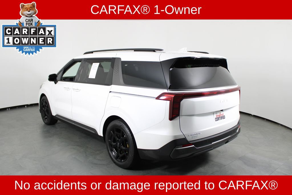 Used 2025 Kia Carnival SX image 4