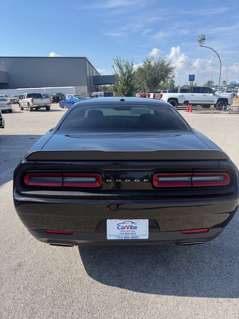 Used 2023 Dodge Challenger SXT RWD image 6