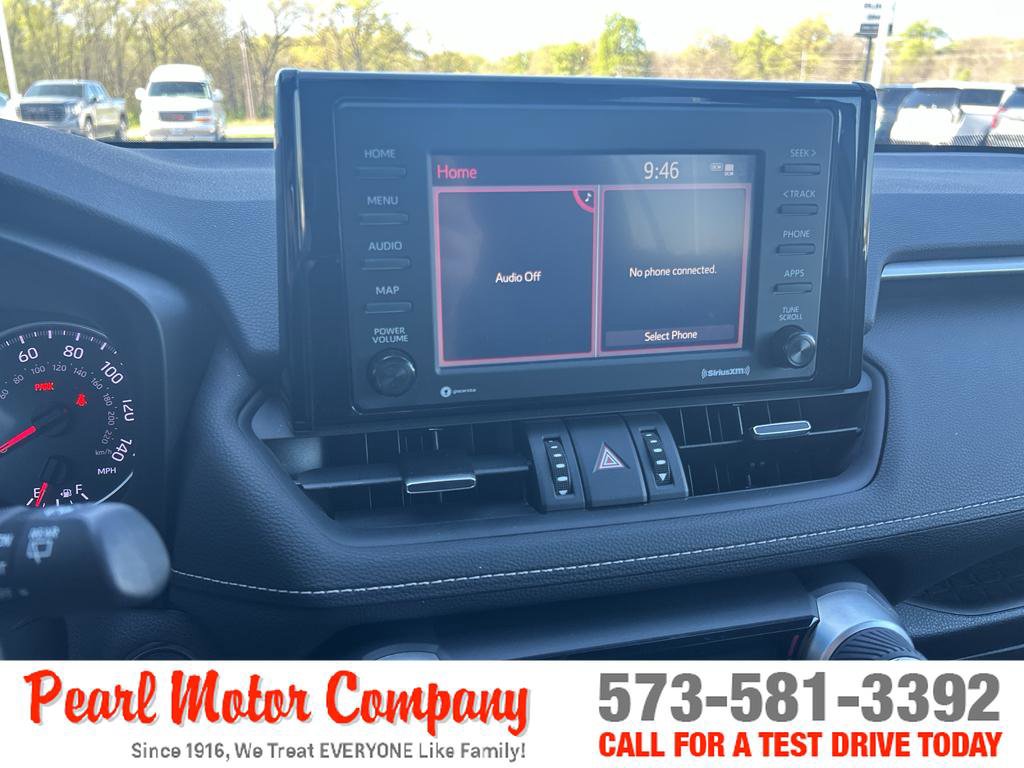 Used 2020 Toyota RAV4 XLE Premium AWD/4WD image 15