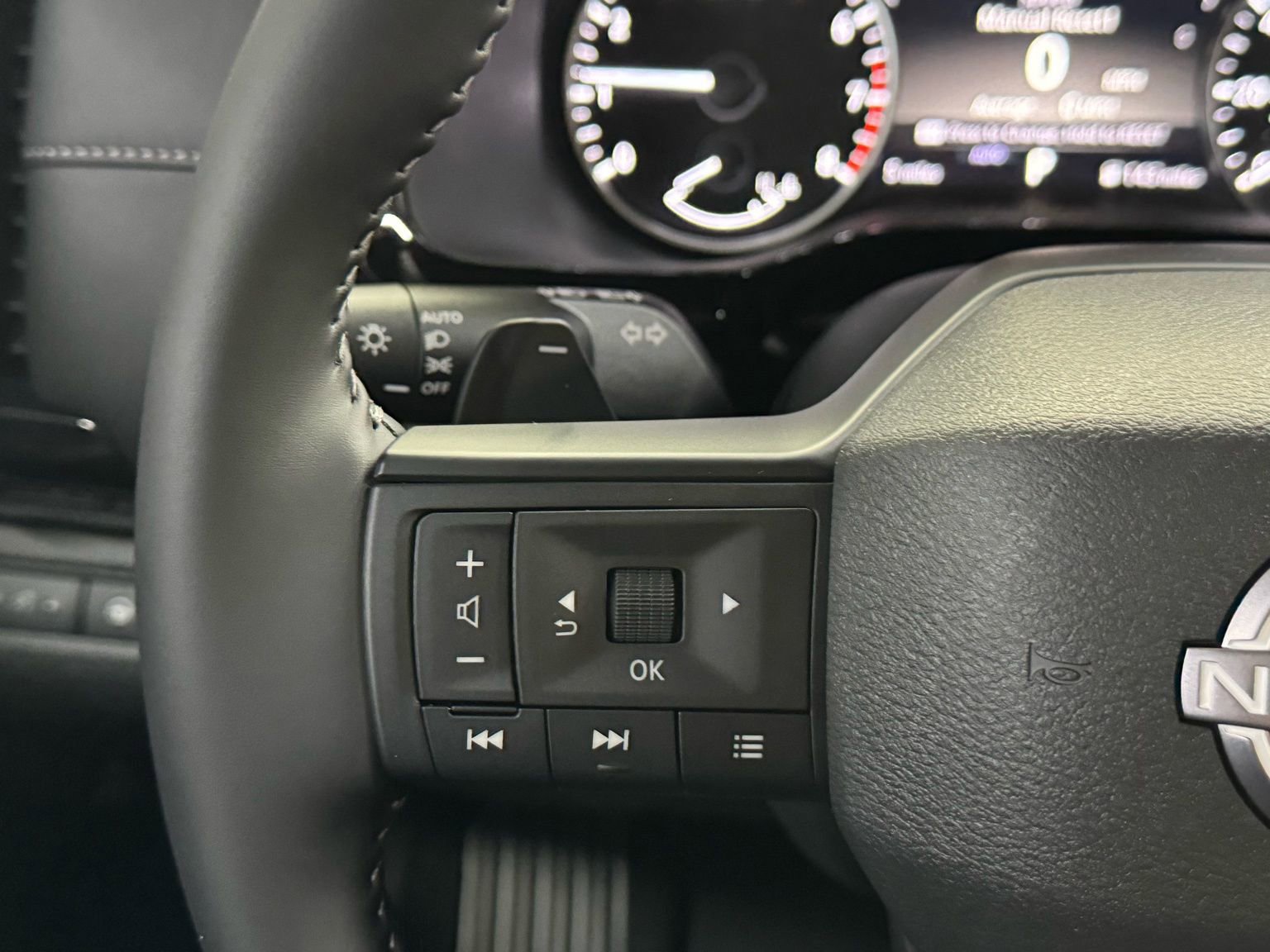 New 2026 Nissan Pathfinder SV AWD/4WD image 20