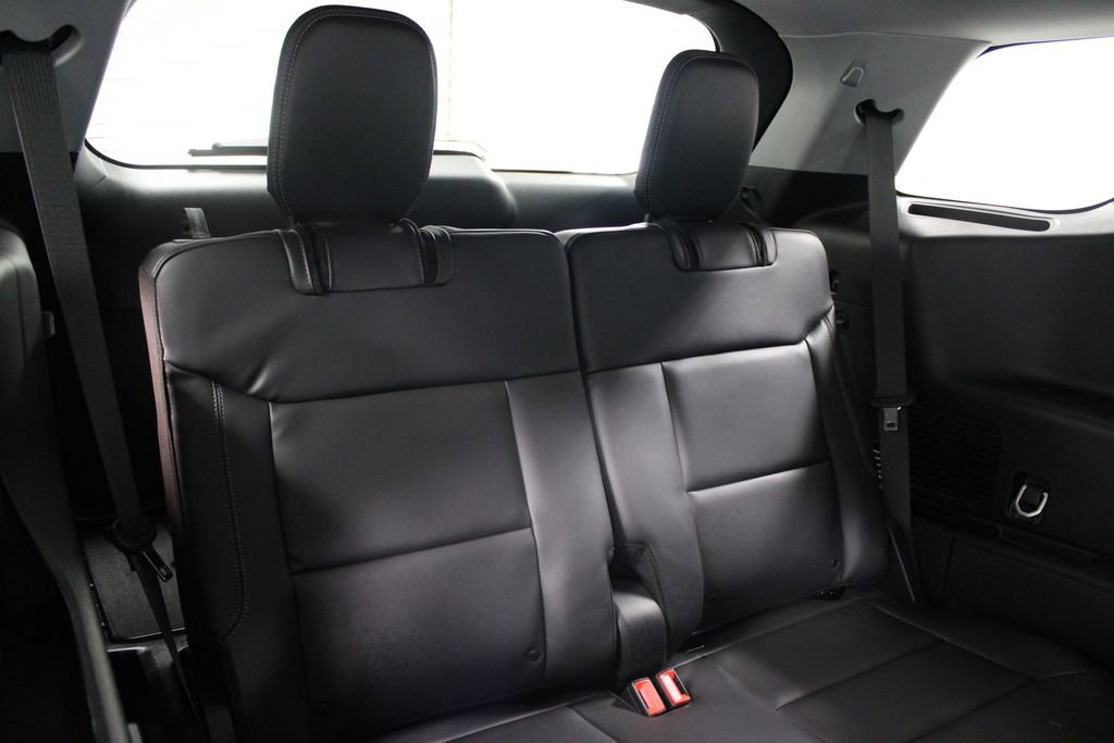 Used 2023 Ford Explorer XLT w/ Equipment Group 202A image 36