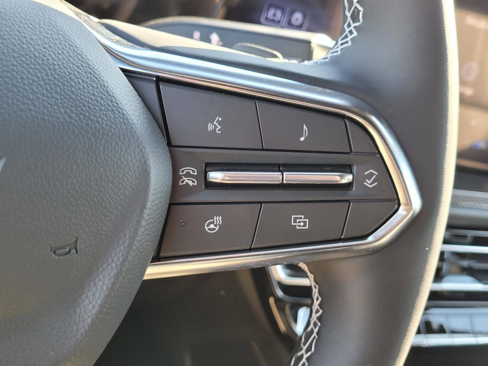 New 2026 Chevrolet Traverse High Country image 24