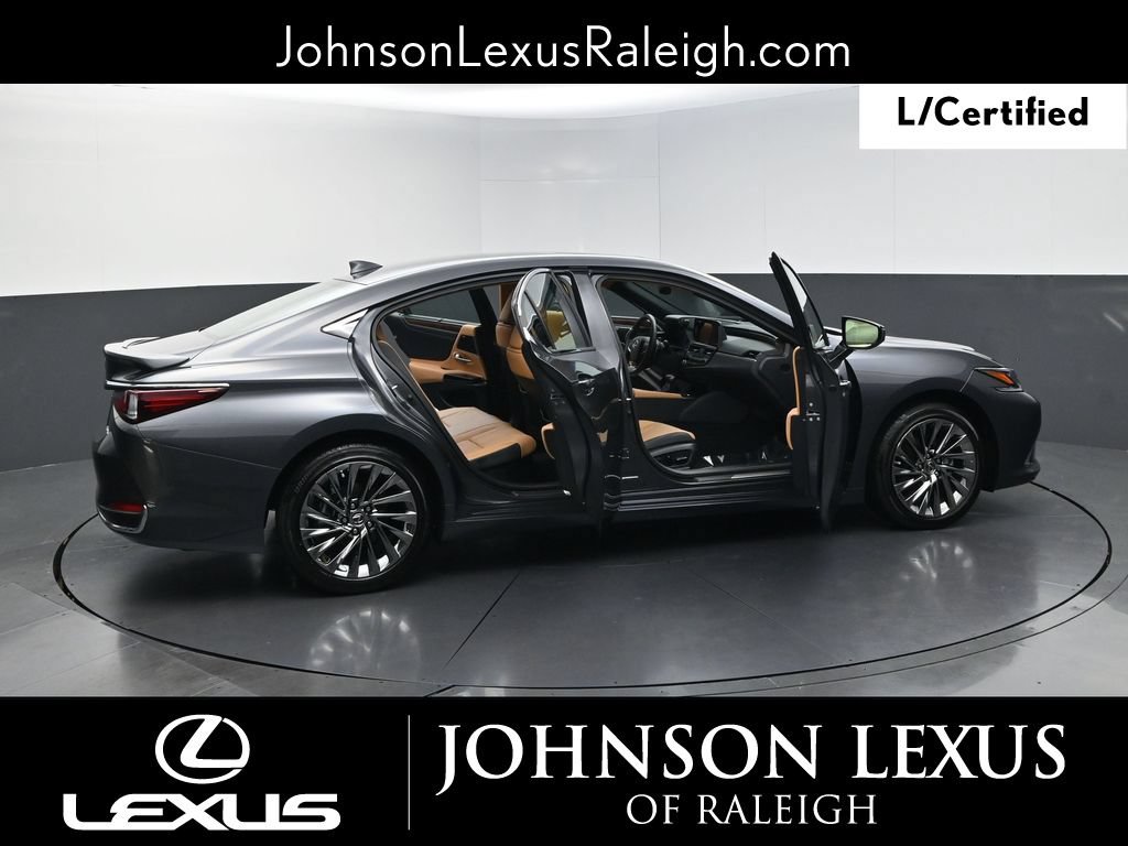 Certified 2025 Lexus ES 300h Ultra Luxury FWD image 32