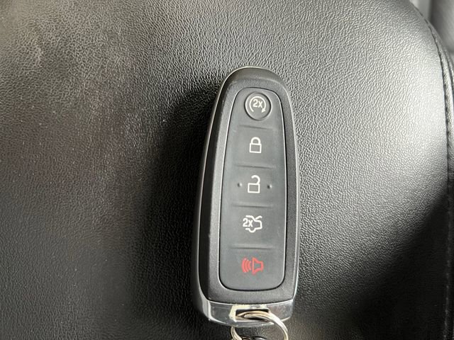 Used 2016 Ford Taurus SHO w/ Equipment Group 401A AWD/4WD image 23