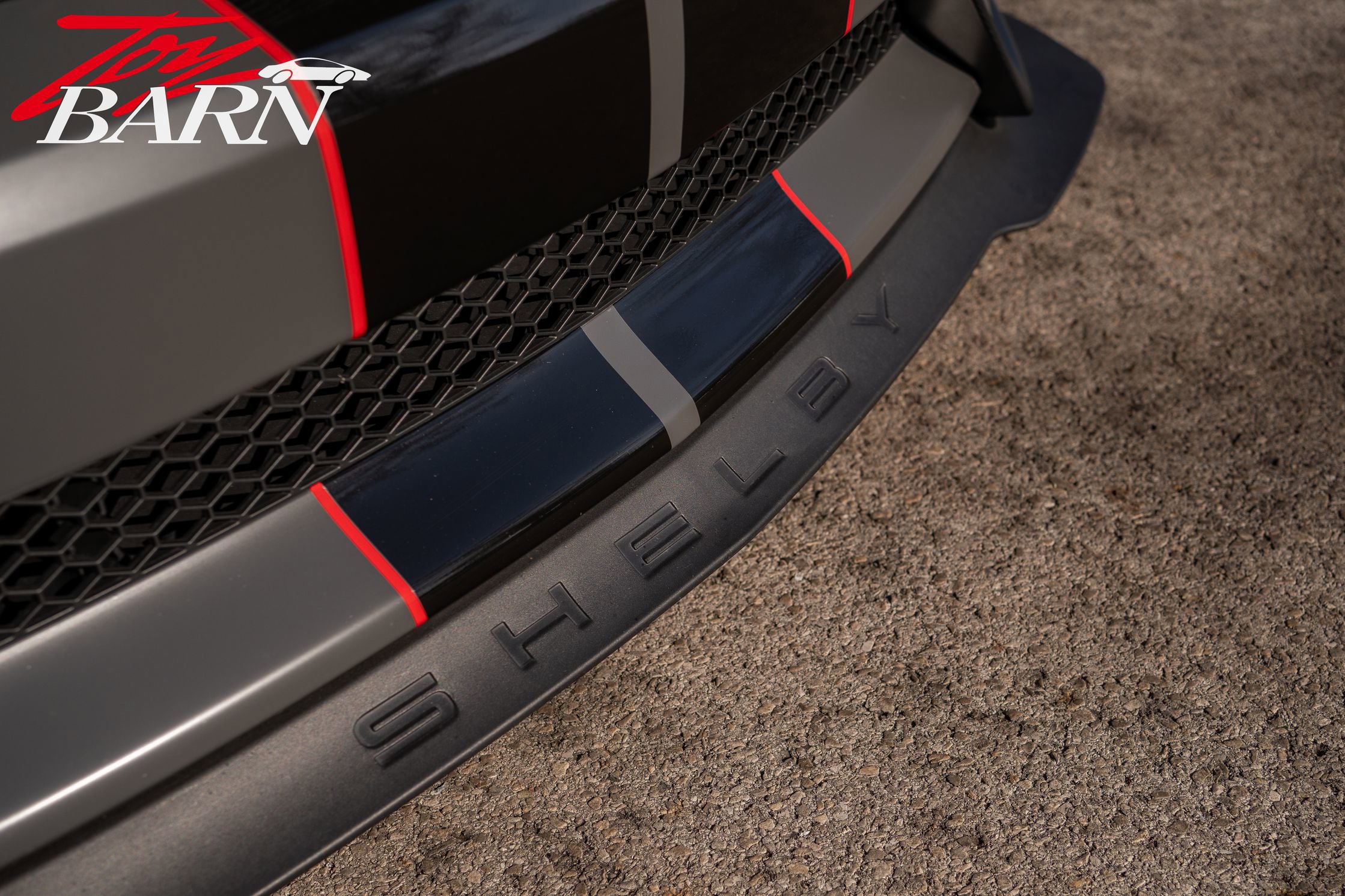 Used 2018 Ford Mustang Shelby GT350R w/ GT350R Equipment Group 920A image 5