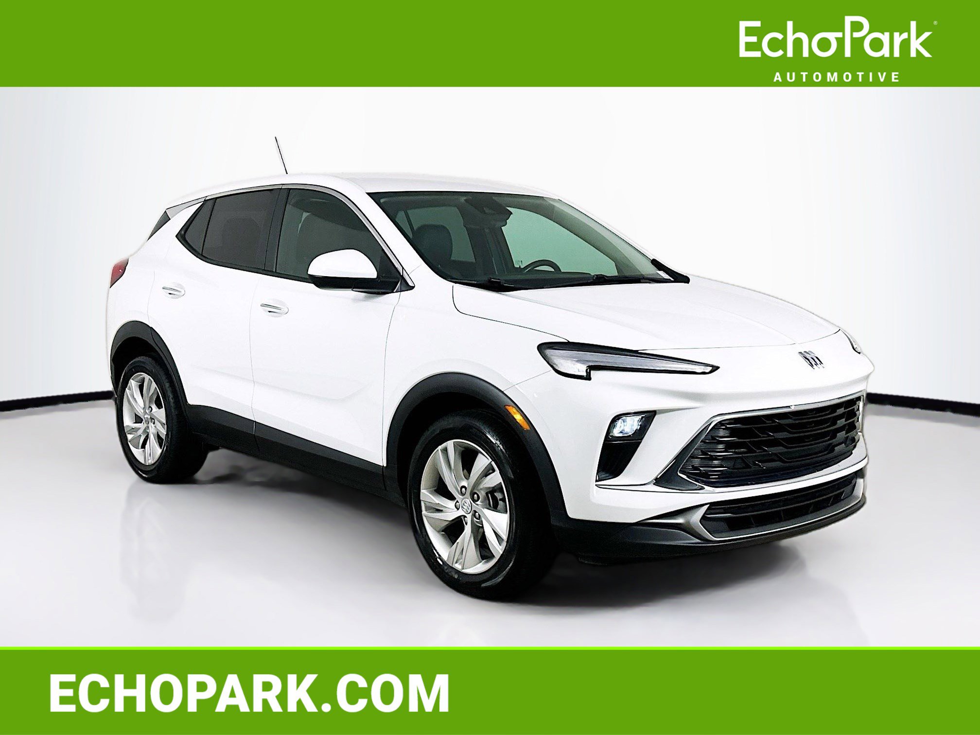 Used 2024 Buick Encore GX Preferred FWD image 1