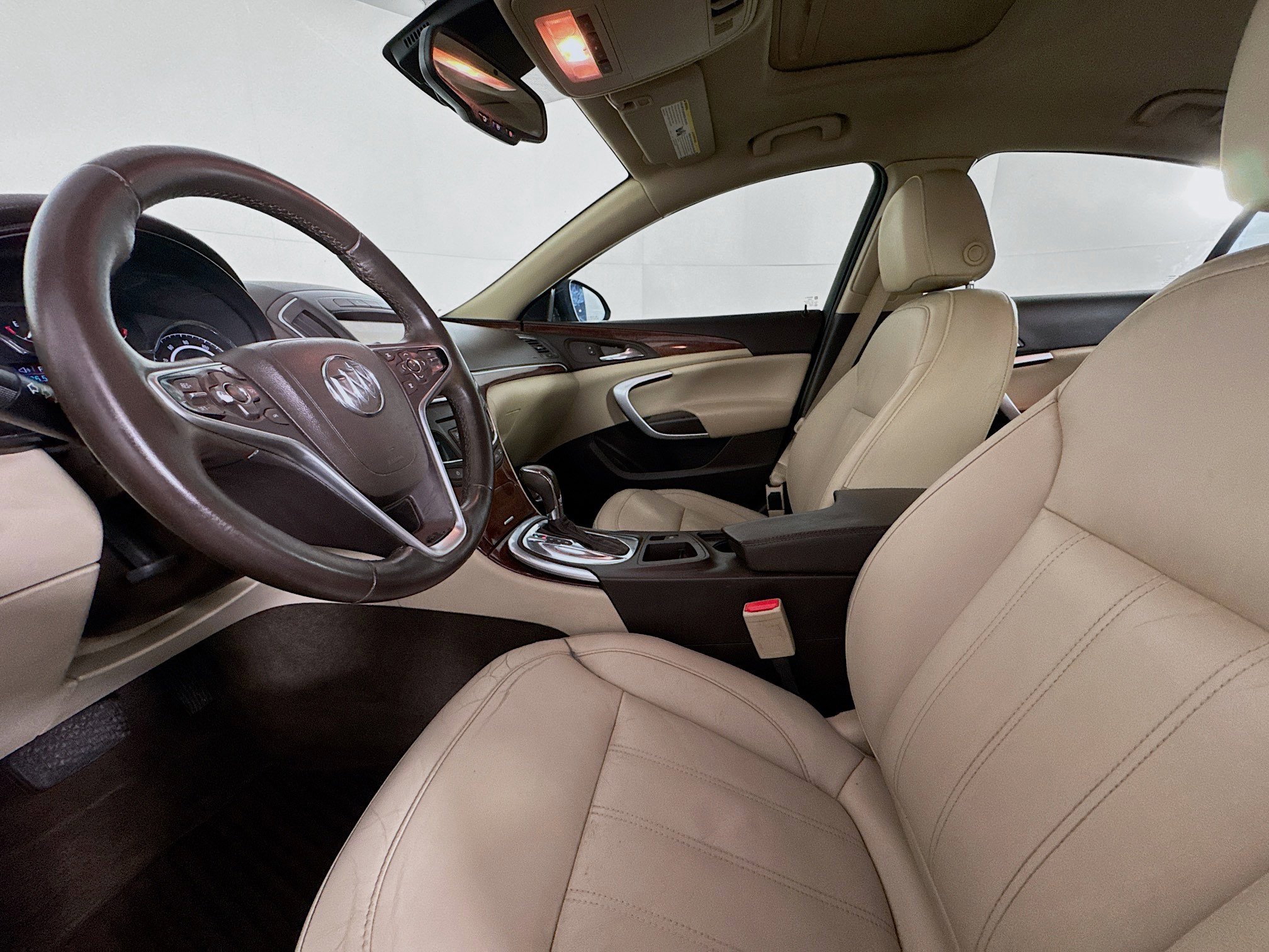 Used 2017 Buick Regal Sport Touring FWD image 20