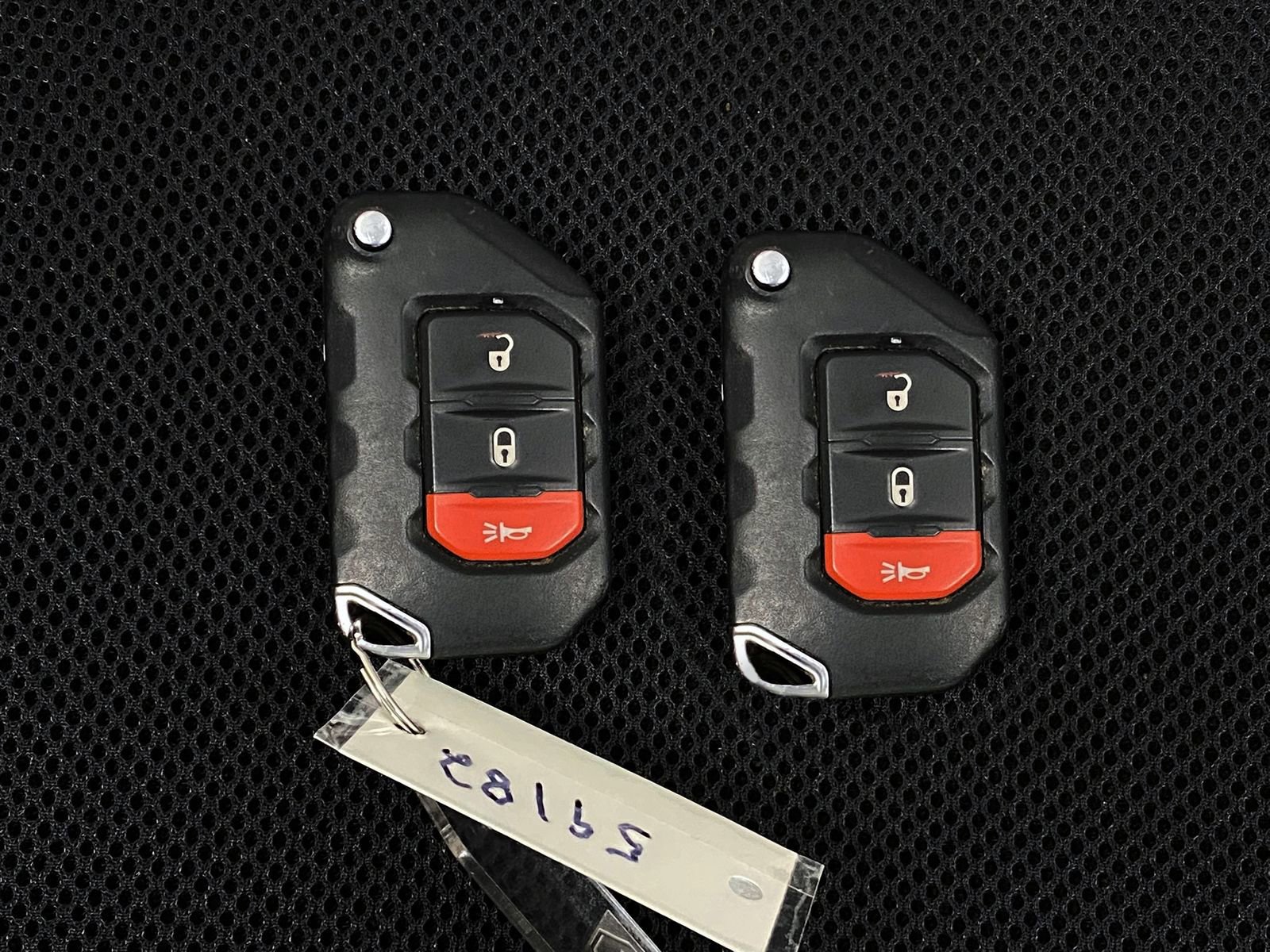 Used 2023 Jeep Wrangler Unlimited Sahara image 9