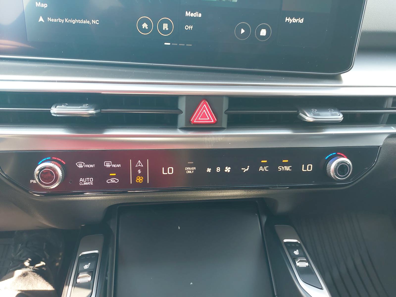 New 2026 Kia Sorento EX w/ EX Premium Package FWD image 21