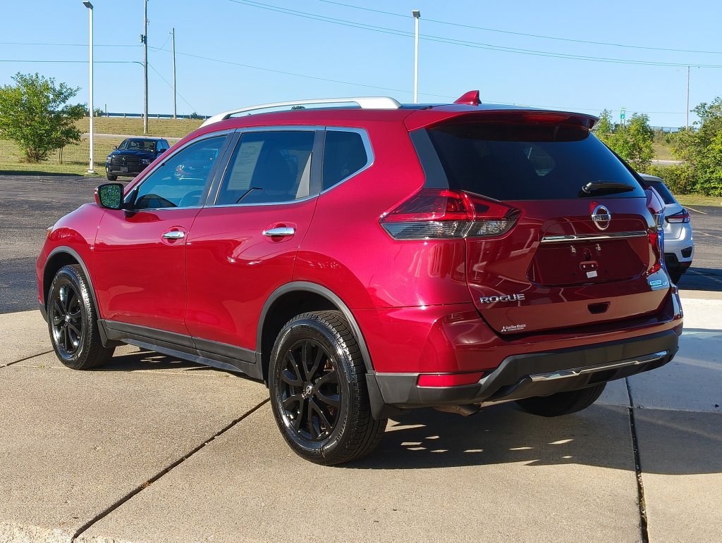 Used 2020 Nissan Rogue S AWD/4WD image 16