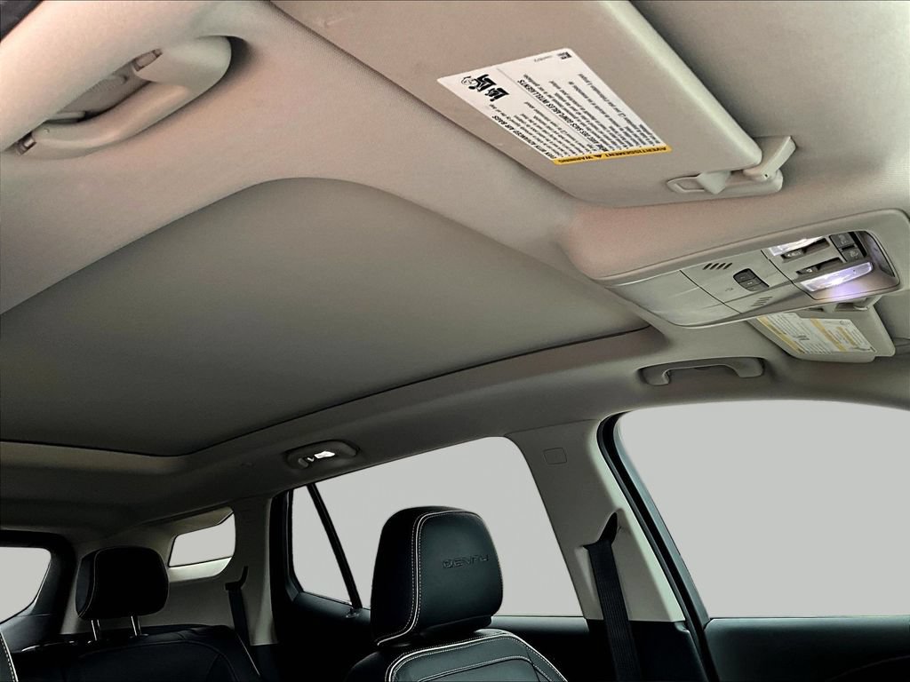Used 2019 GMC Terrain Denali w/ Advanced Safety Package AWD/4WD image 29