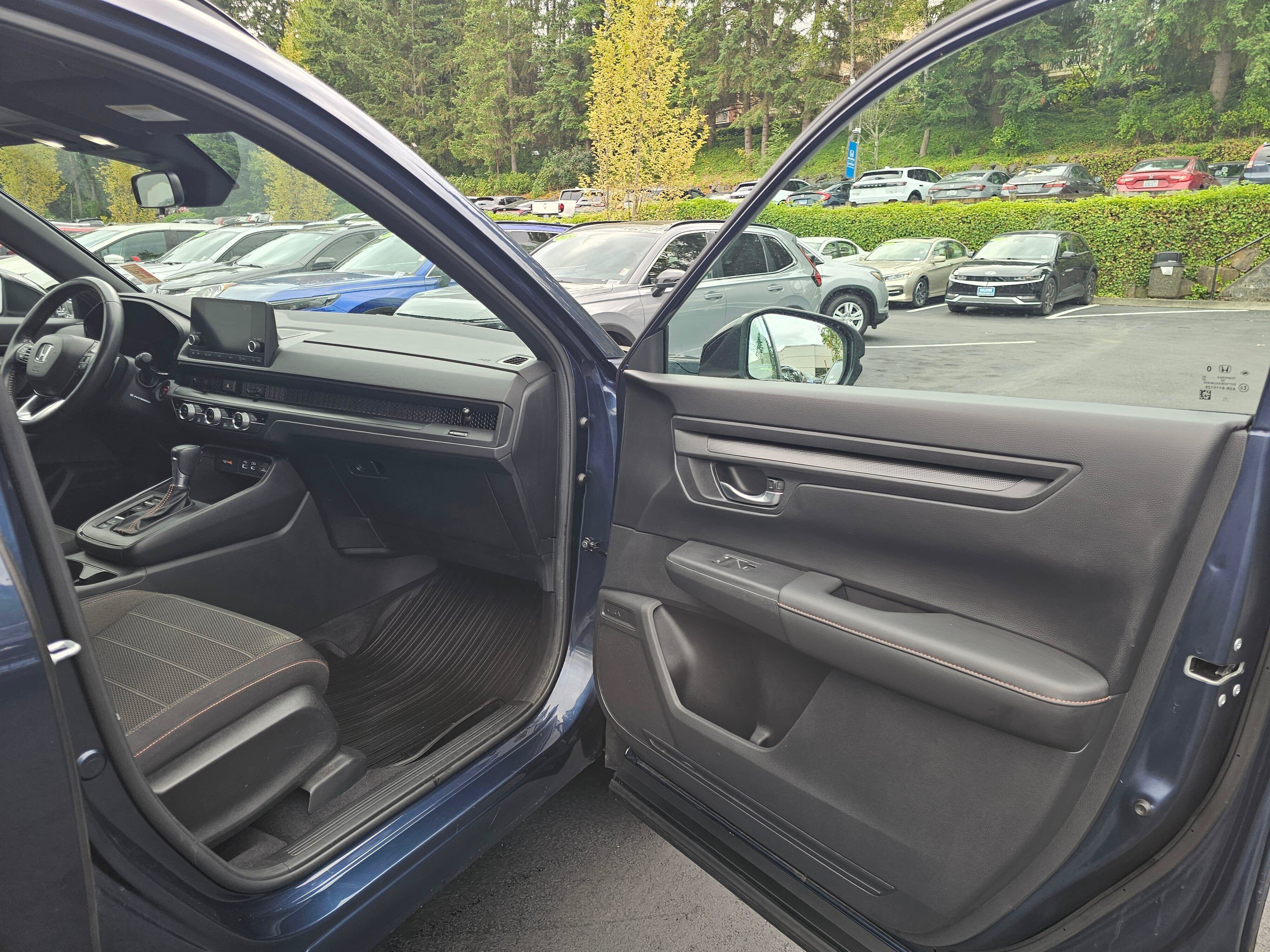 Certified 2024 Honda CR-V Sport image 12