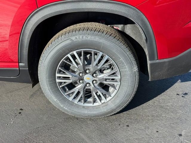 New 2026 Chevrolet Traverse LT w/ Driver Confidence Package image 5