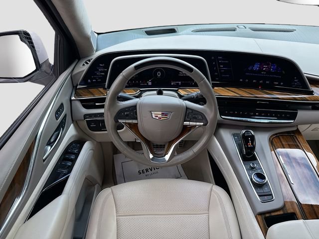 Used 2024 Cadillac Escalade Sport Platinum w/ LPO, ONYX Package AWD/4WD image 18