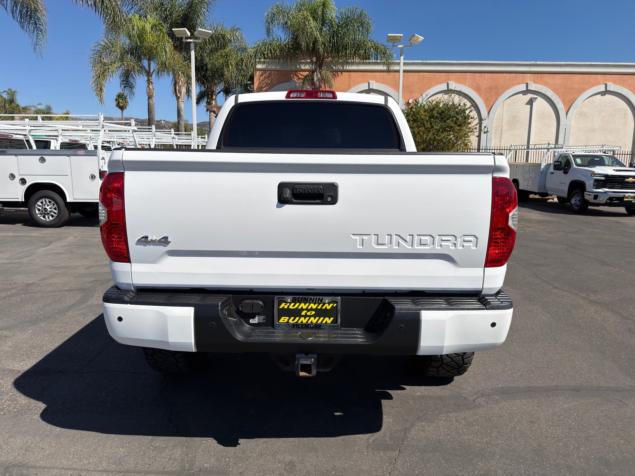 Used 2018 Toyota Tundra Limited w/ Limited Premium Package AWD/4WD image 7