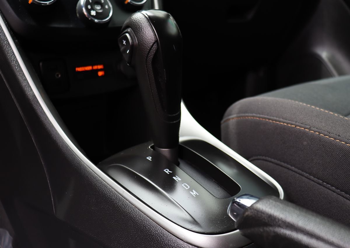 Used 2020 Chevrolet Trax LS FWD image 50