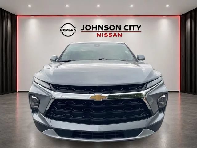 Used 2025 Chevrolet Blazer LT FWD image 10