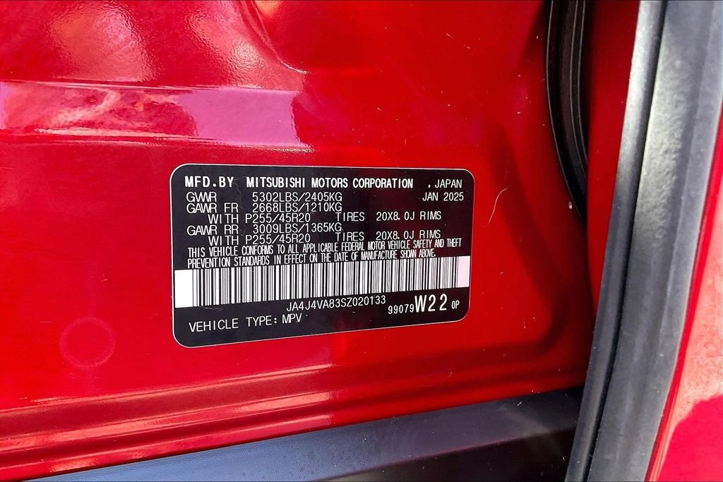 Used 2025 Mitsubishi Outlander SE image 31