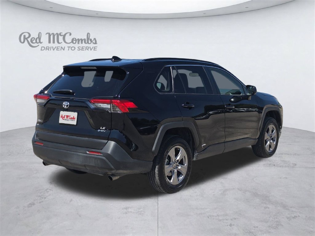 Used 2025 Toyota RAV4 LE AWD/4WD image 5