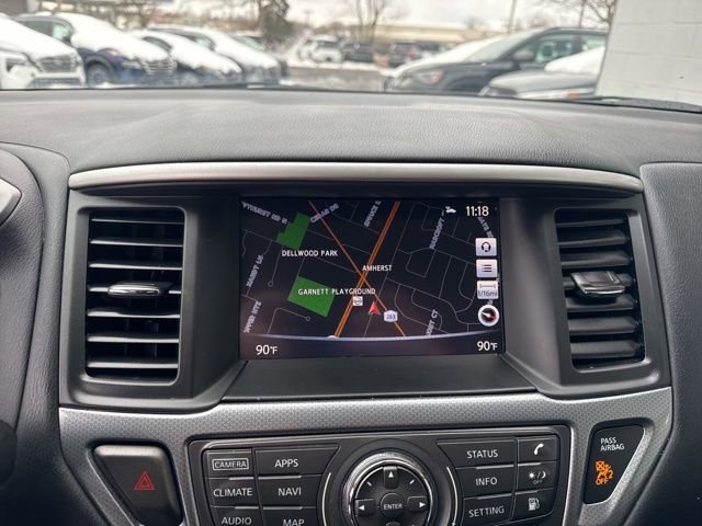 Used 2020 Nissan Pathfinder SL image 16