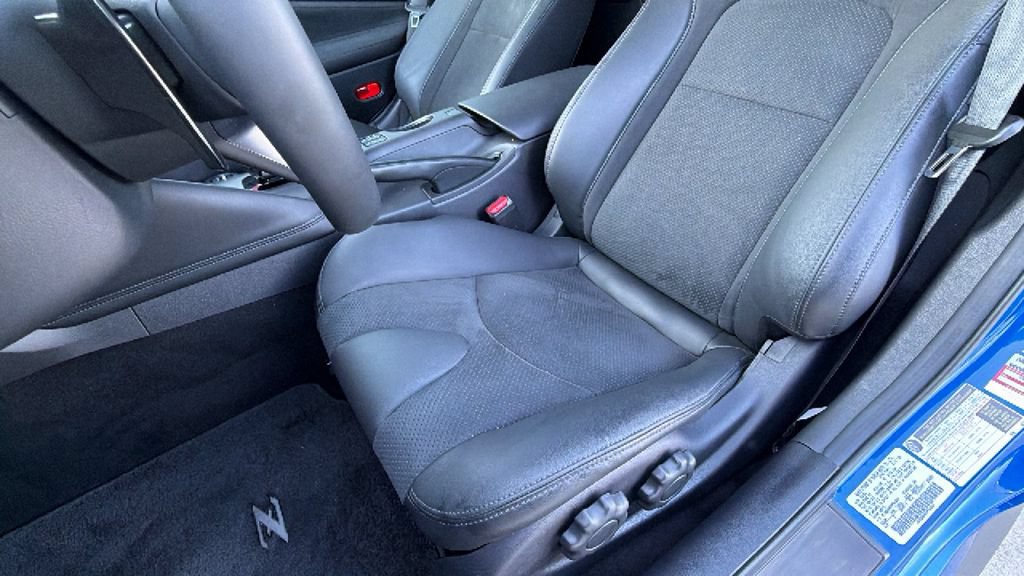 Used 2024 Nissan Z Performance w/ Floor Mat Package RWD image 15
