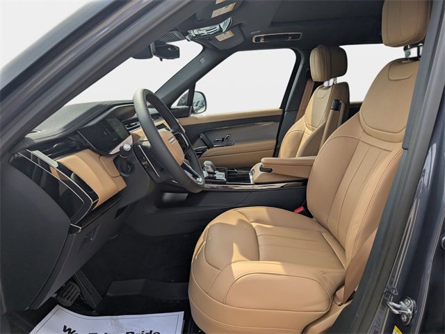 New 2025 Land Rover Range Rover Sport SE image 6