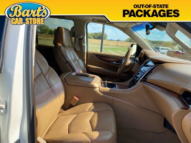 Used 2015 Cadillac Escalade ESV Platinum AWD/4WD image 18