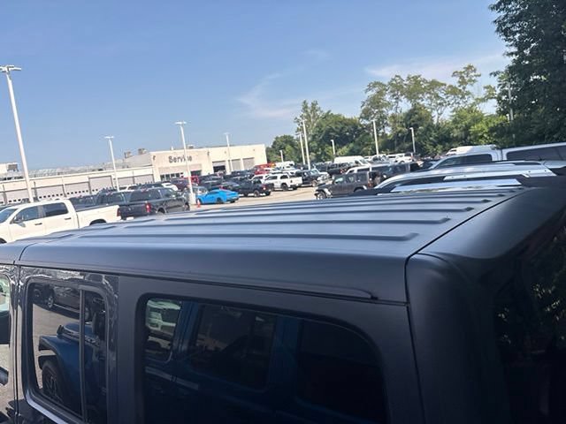 Used 2021 Jeep Wrangler Unlimited Sport AWD/4WD image 12