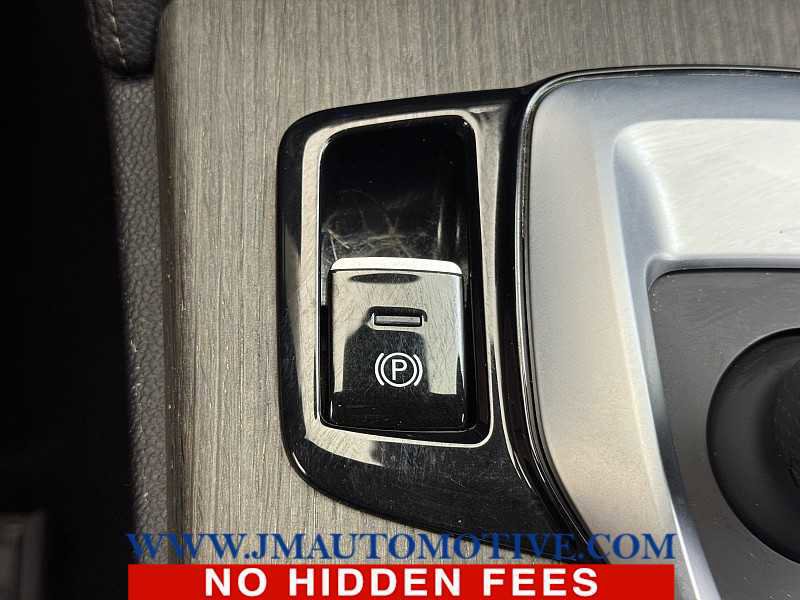 Used 2022 Alfa Romeo Stelvio Ti w/ Active Assist Plus Package image 34