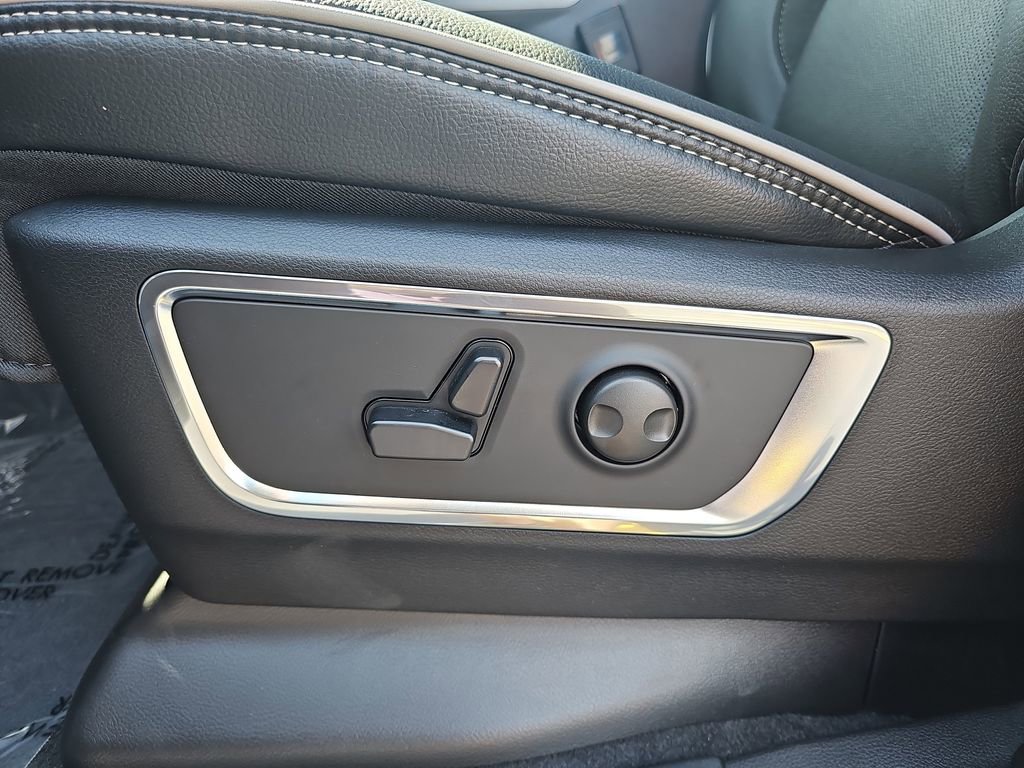 New 2026 RAM 1500 Laramie w/ Night Edition image 26