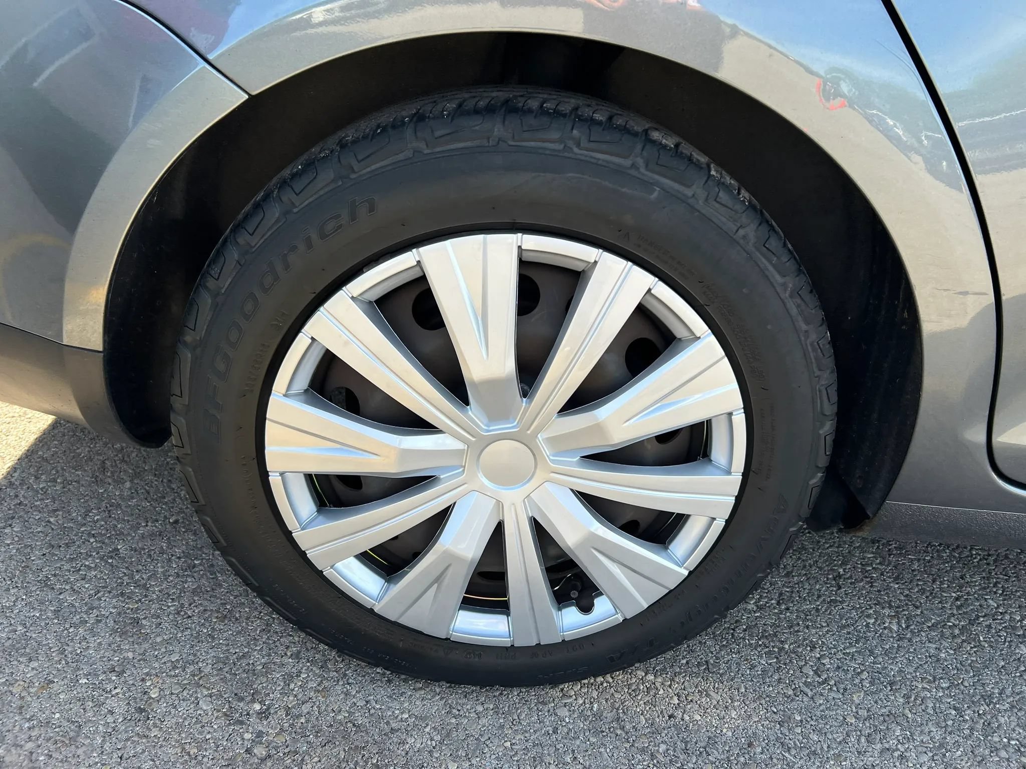 Used 2010 Volkswagen Jetta S FWD image 11