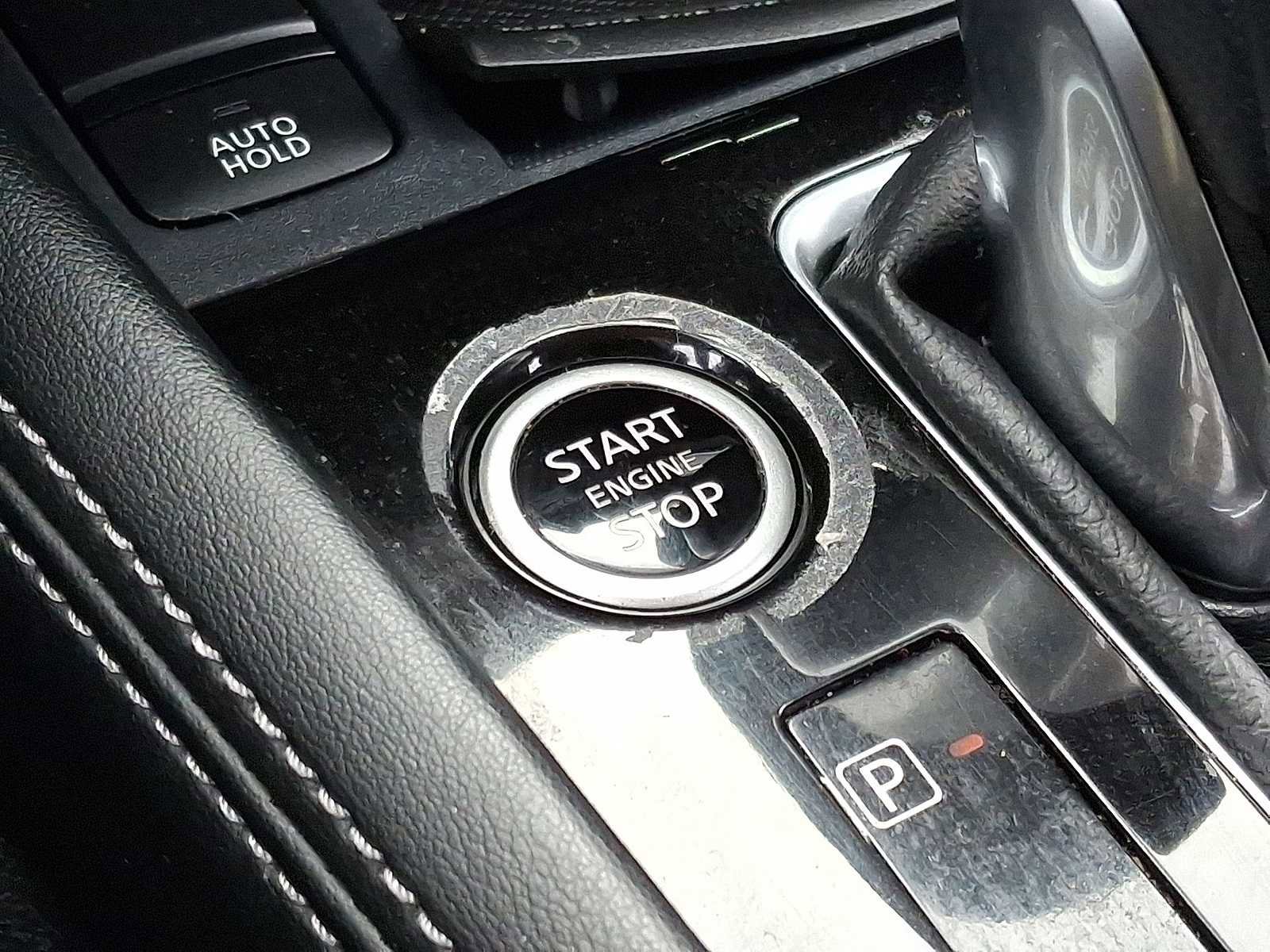 Used 2024 Nissan Kicks SV image 19