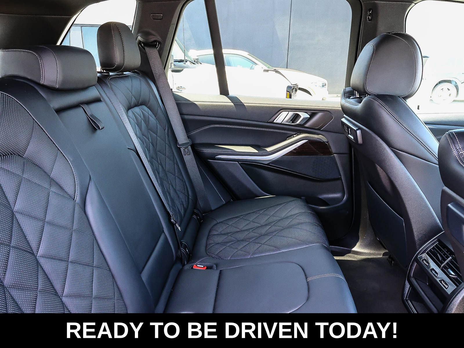 Used 2023 BMW X5 xDrive40i AWD/4WD image 19