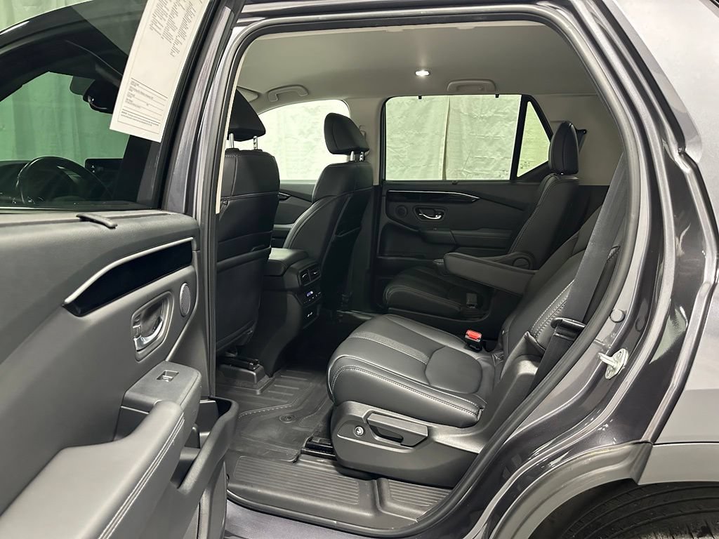 Used 2023 Honda Pilot EX-L image 39