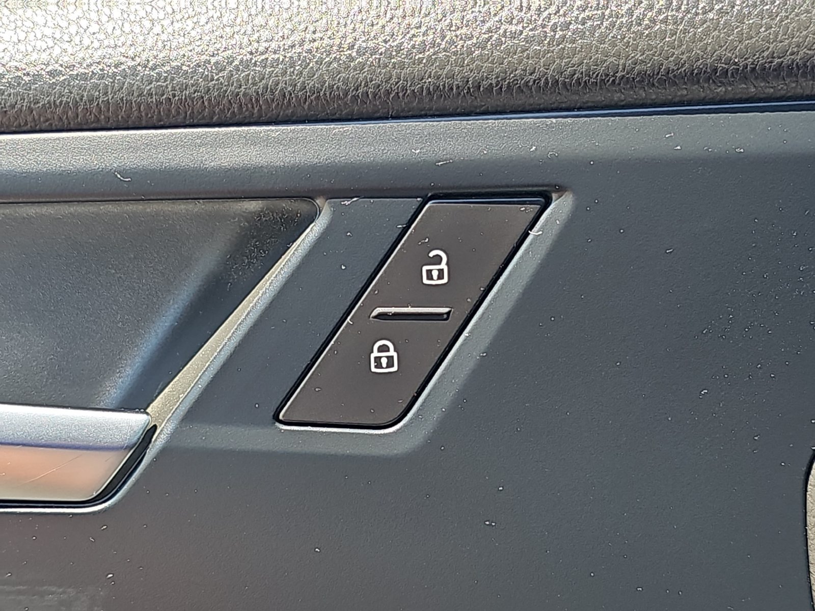 Used 2019 Volkswagen Jetta S w/ Driver Assistance Package FWD image 30