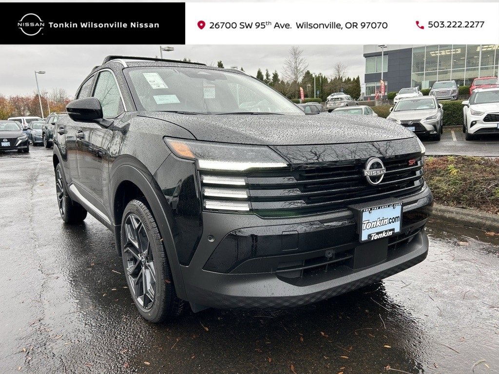 New 2025 Nissan Kicks SR w/ Illumination Package