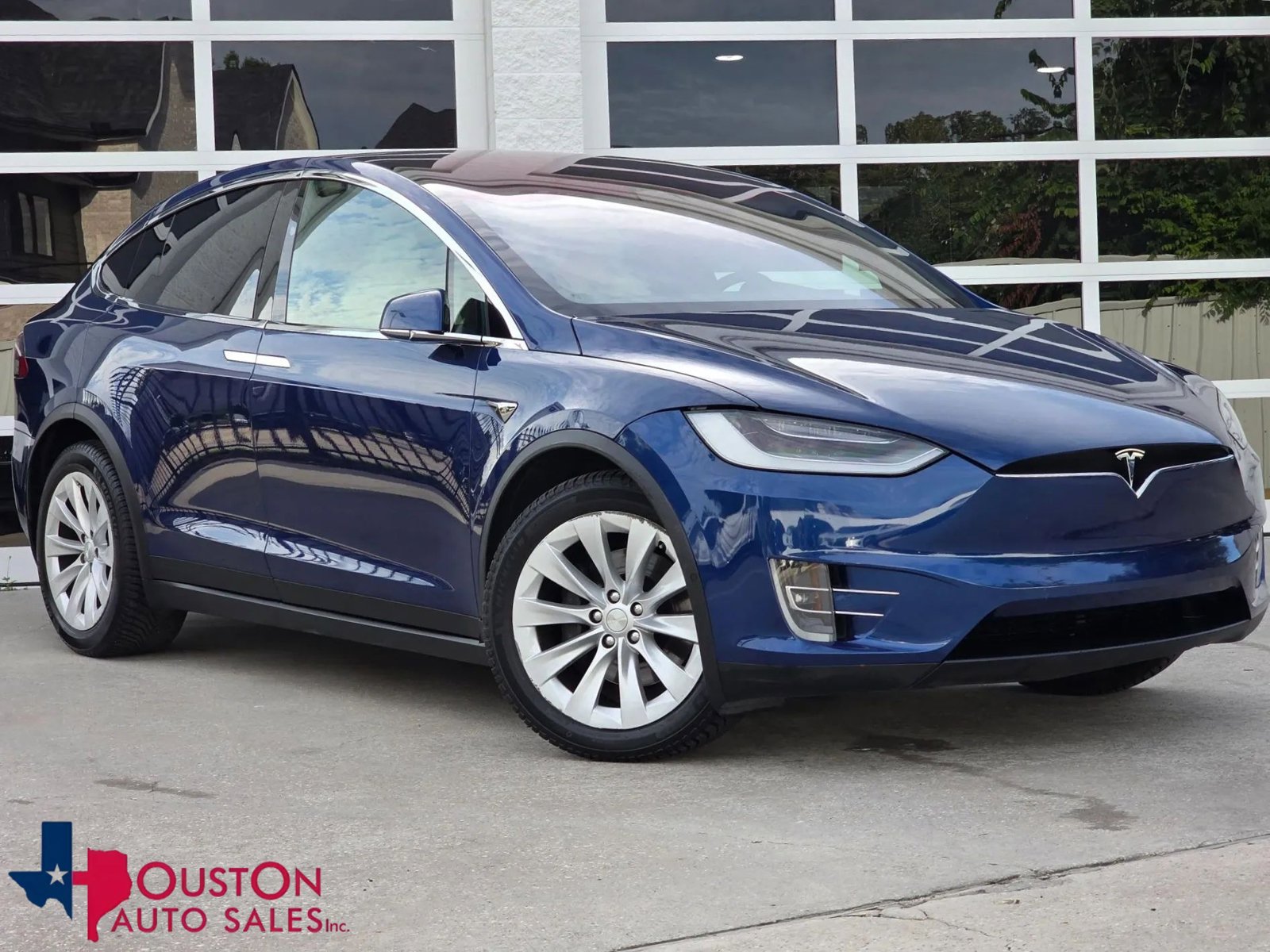 Used 2020 Tesla Model X Long Range AWD/4WD image 1