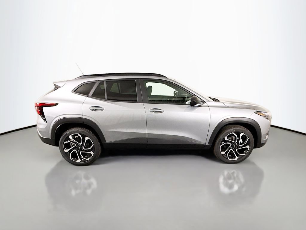 New 2026 Chevrolet Trax RS w/ Sunroof Package image 8