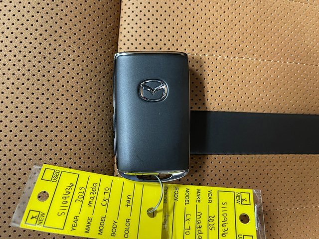 New 2025 MAZDA CX-70 3.3 Turbo S w/ Premium Plus image 24