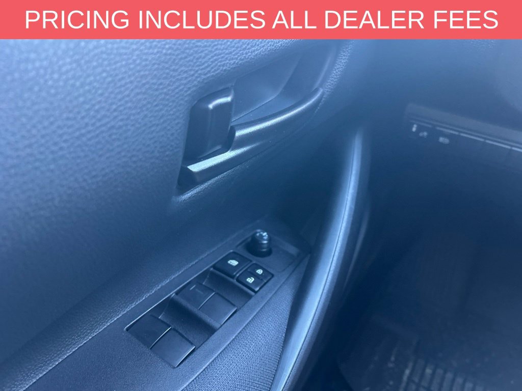 Used 2025 Toyota Corolla LE FWD image 13