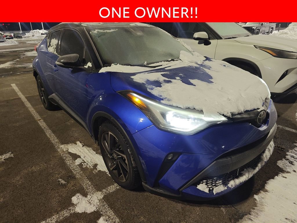 Used 2021 Toyota C-HR XLE image 3