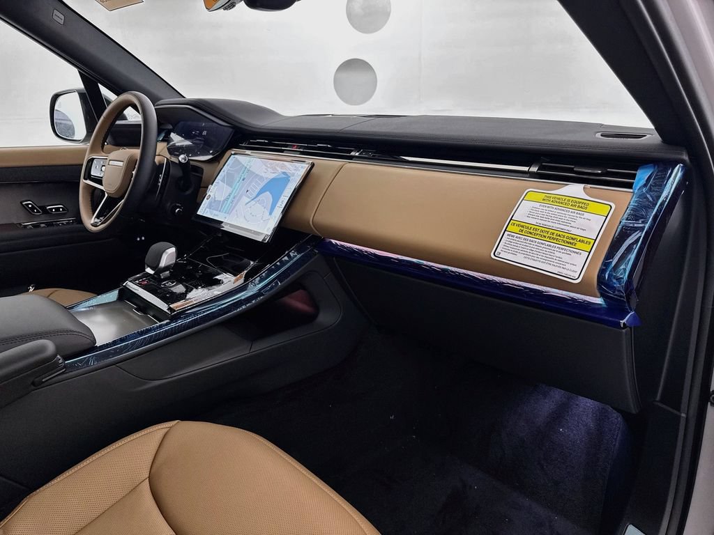 New 2027 Land Rover Range Rover Sport Dynamic SE AWD/4WD image 30